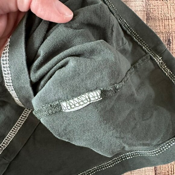 Book of Kells Celtic graphic print long sleeve t-shirt women's small - Picture 5 of 9